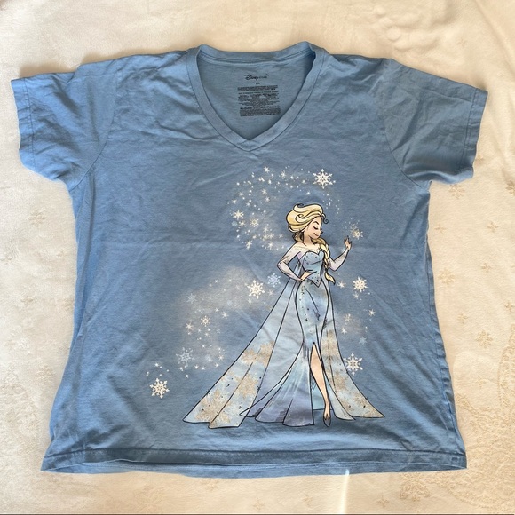 Disney Tops - Disney Elsa Size 2X T-shirt Blue